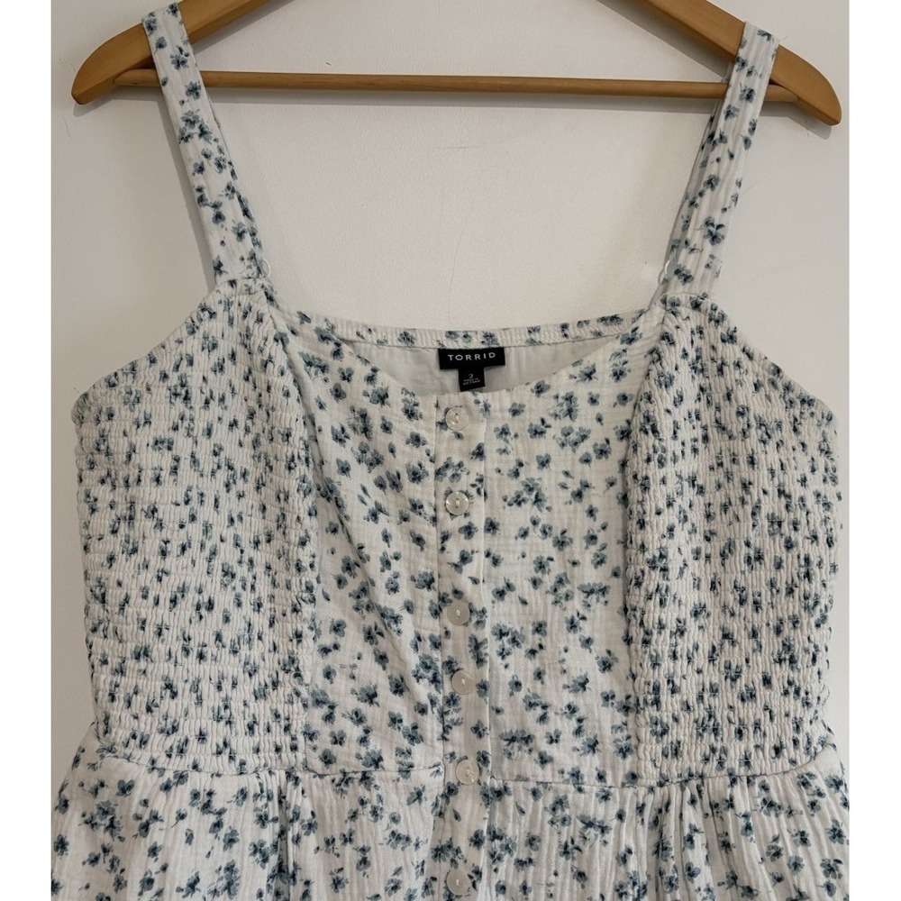 TORRID Size 2 2X Faux Button Front Midi Dress Smocked Crinkle Gauze Blue Floral - Picture 3 of 11